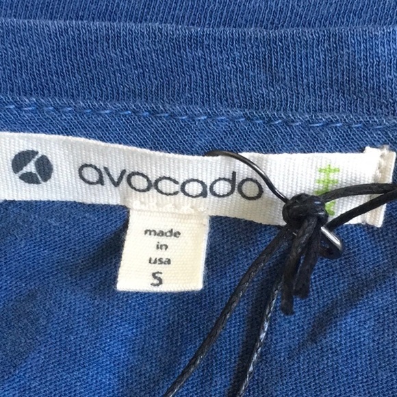 🎉 Buy 1, get 2 FREE on all items $12 and less Avocado Mirror Tee in Ink Blue - Picture 8 of 9